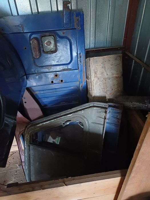 Części  blacharskie  uaz
