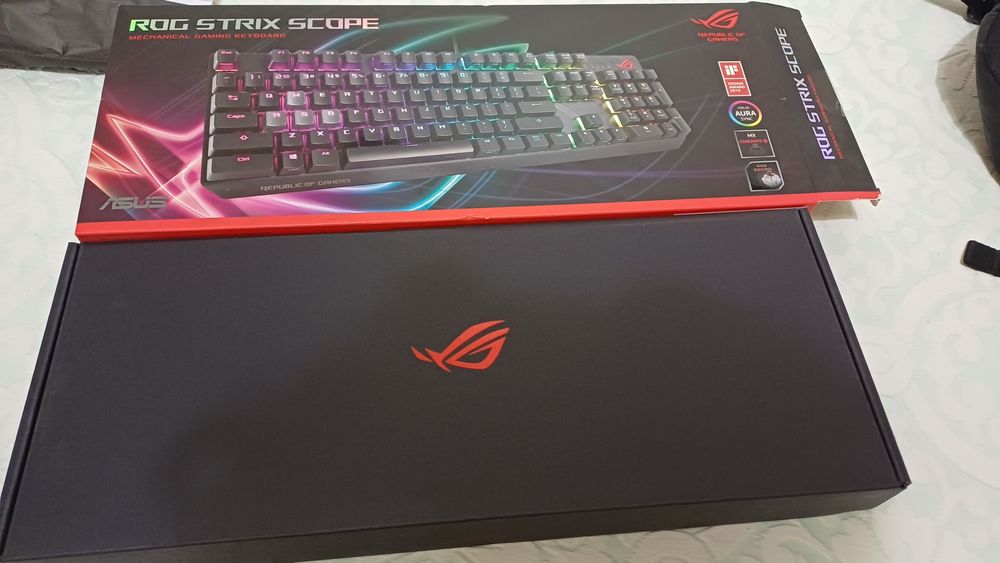 Teclado asus rog strix scope