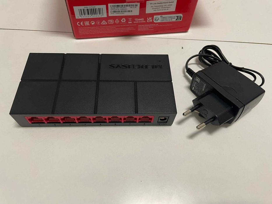 2x Switch Mercusys Gigabit 5 Portas + 8 Portas
