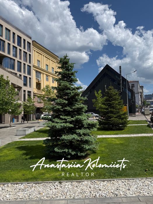 Паркинг ЖК Моцарт, центр города.