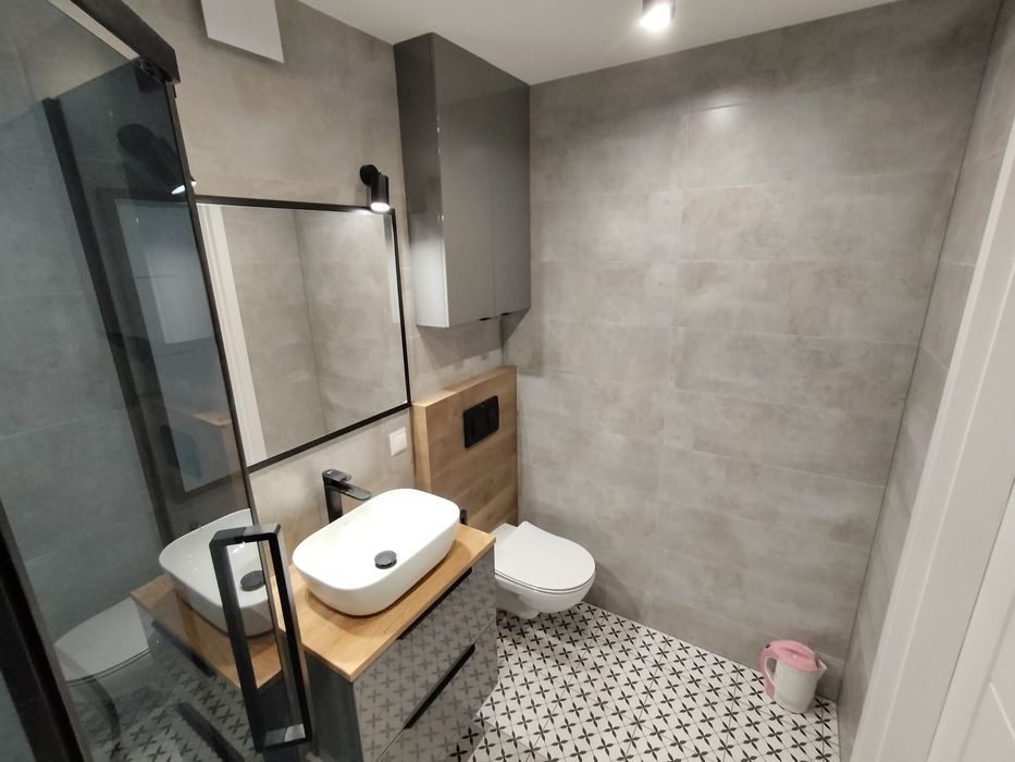 Remonty wykończenia wnętrz, szpachlowanie, malowanie ,sufity ,zabudowy