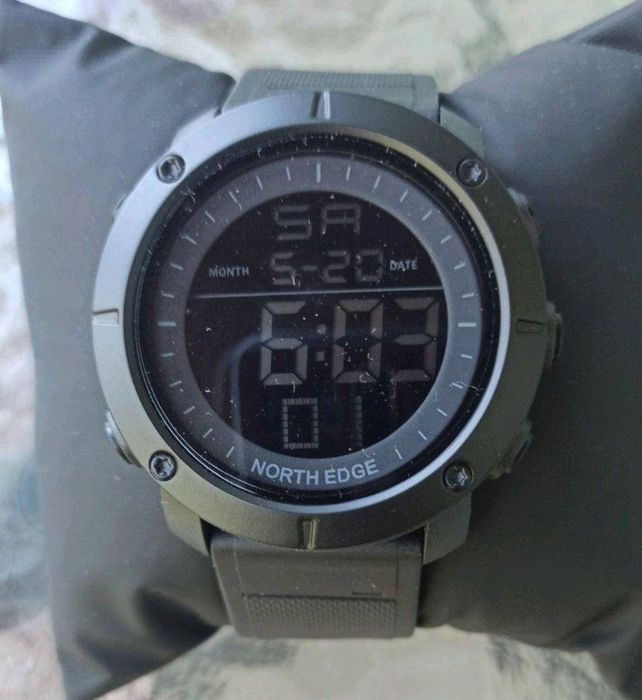 North Edge Tank 5BAR тактичний годинник