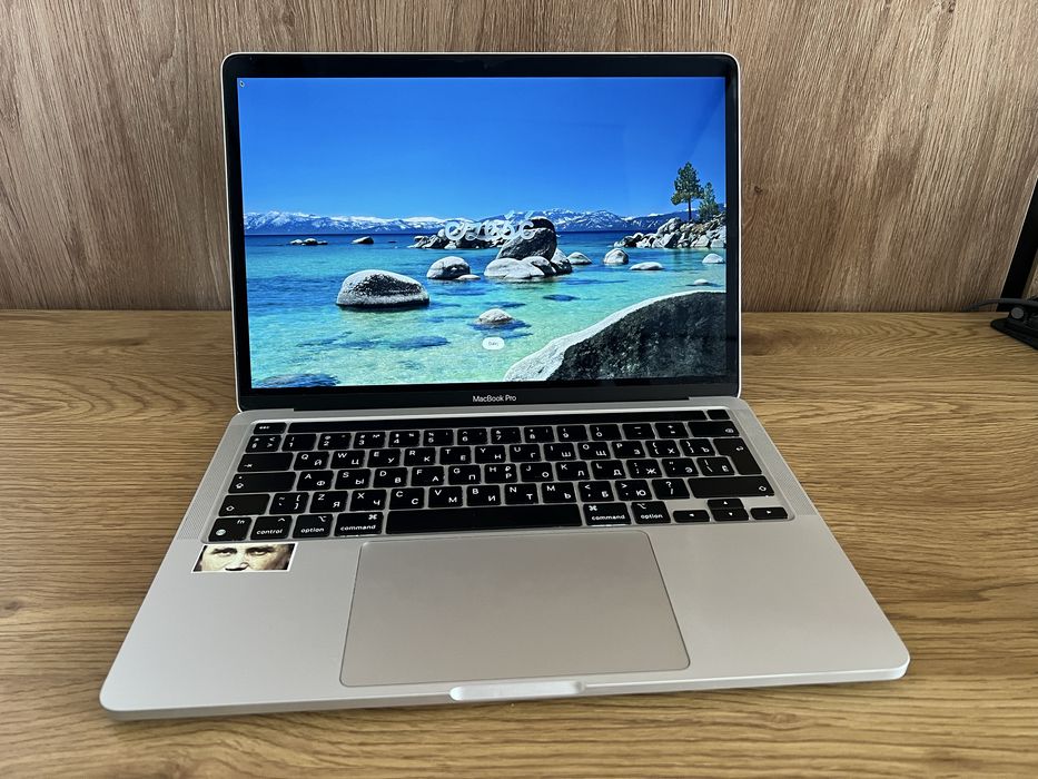macbook pro 13 2020 m1 - Купити електроніку - Ціни на OLX.ua