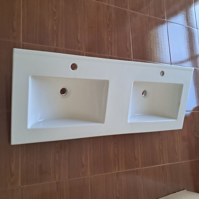 Lavatório duplo cerâmica