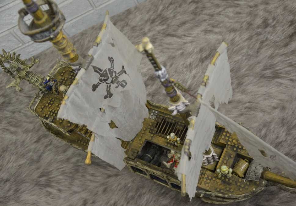 Огромный Корабль Mega Bloks 3660 Dread Eye's Phantom