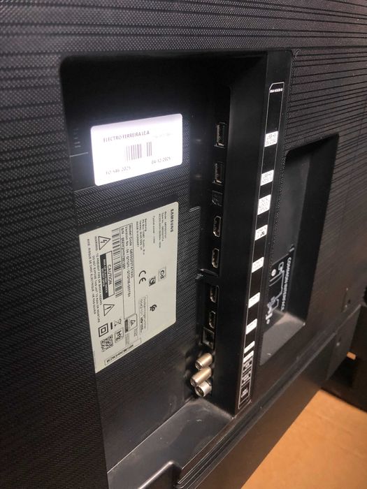 Televisão 55" avariada Samsung QE55Q70TATXXC