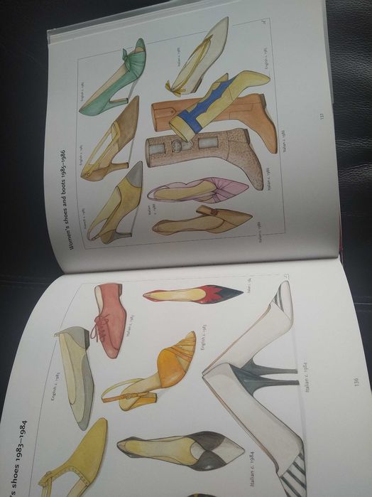 Moda sapatos. "Shoes" mais de 2.000 ilustrações. Livro de referência
