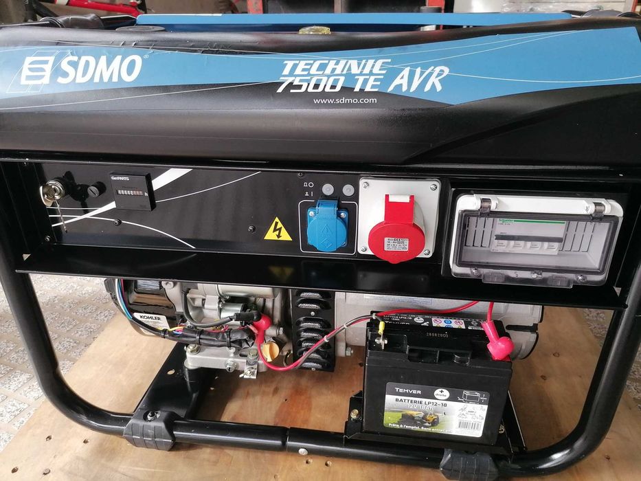 Gerador a gasolina SDMO