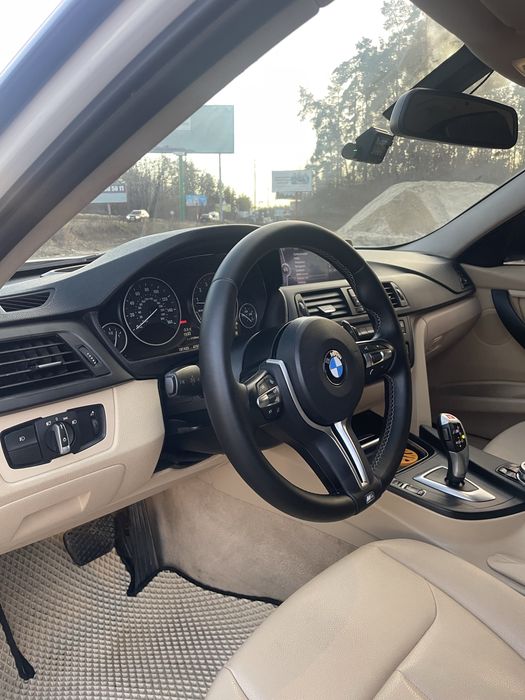 BMW F30 328  2012 год
