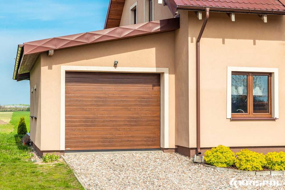 Brama garażowa segmentowa 2770x2500 KRISHOME