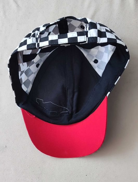 Czapeczka letnia z daszkiem dla chłopca