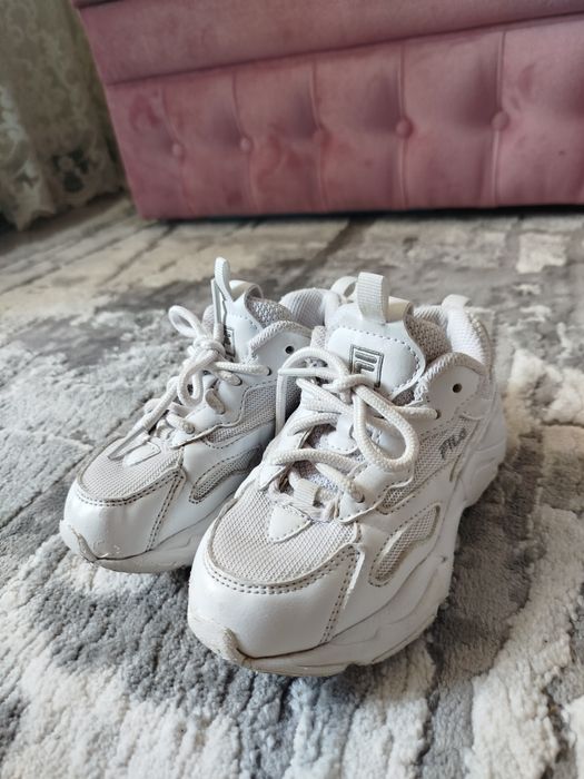 Puma дитячі  кросівки 27 розмір