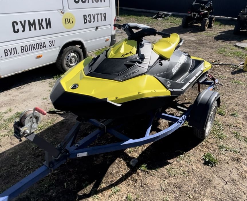 Продам гідроцикл  BRP SEA-DOO  Spark 2UP з лафетом