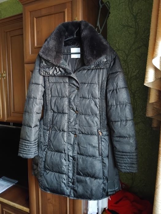 50-52 р.Куртка женская удлинённая