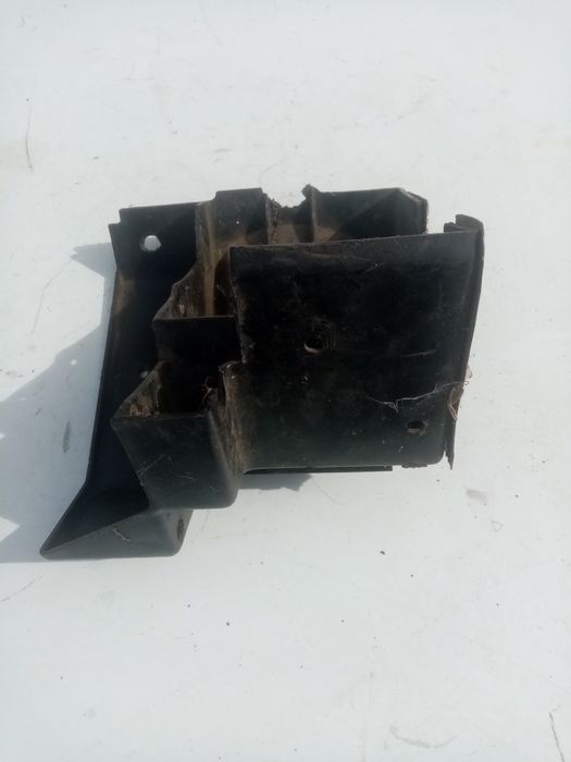 Ящик під акб Ява 638