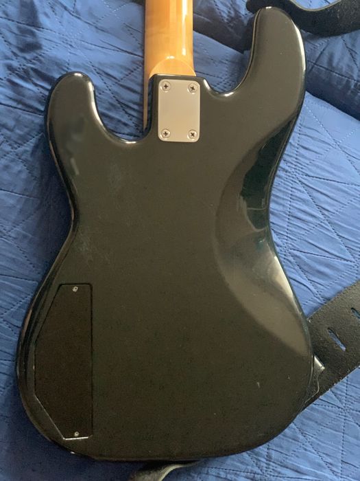 Gitara basowa Mensfeld Special Bass EMG Gzr Butler PJ