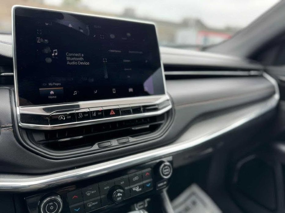 Jeep Compass      2021