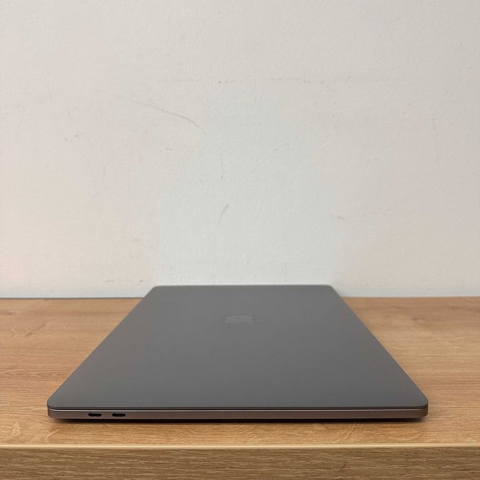 MacBook Pro 15 2017 { i7 | 16gb |256 ssd|AMD 555-2gb}Гарантія. 60677SV