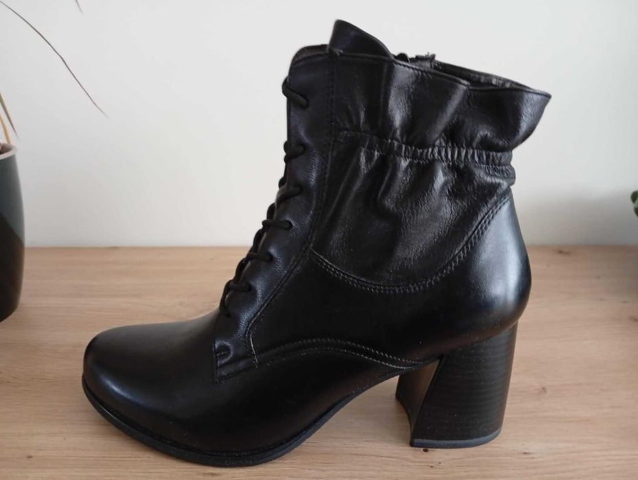 Tamaris botki skórzane rozmiar 42! wkładka 27 cm NOWE skóra