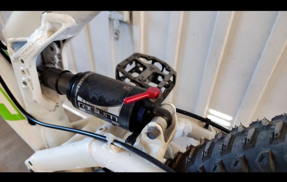 Bicicleta BTT. SCOTT roda 26