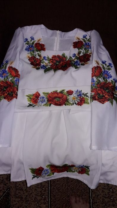 Ручна вишивка бісером