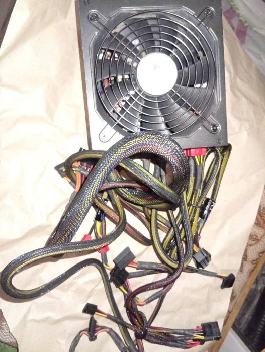 Блок питания для п.к. Chieftec aps-850c,850вт.