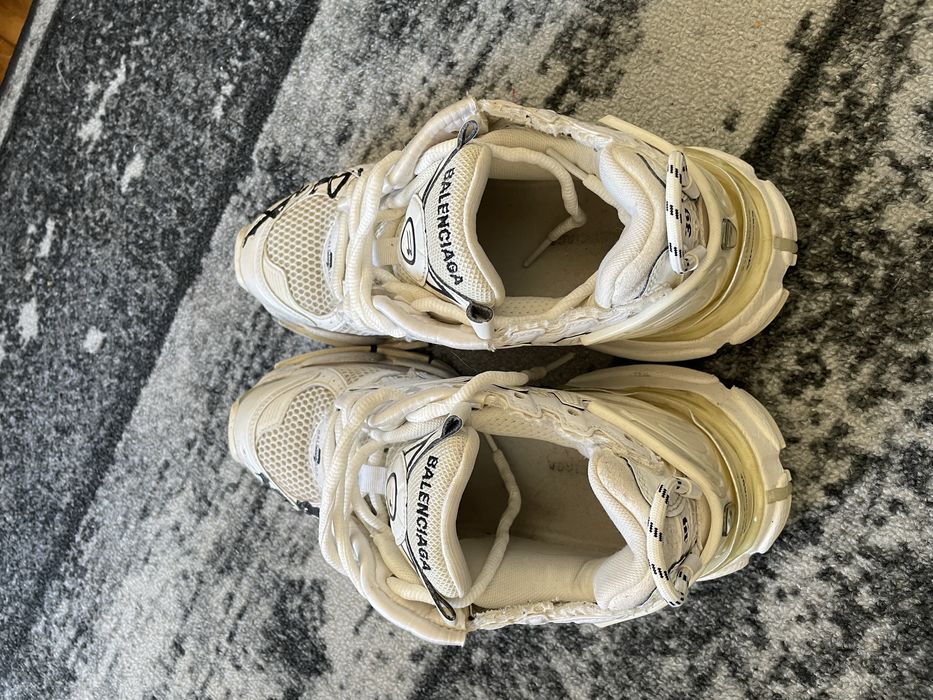 Balenciaga Runner