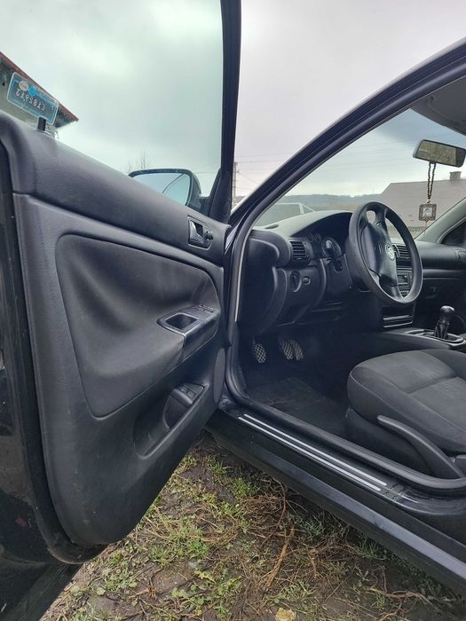 Пасат b5+ універсал