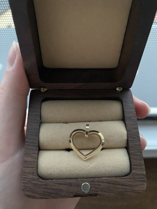 Złota zawieszka serce Yes