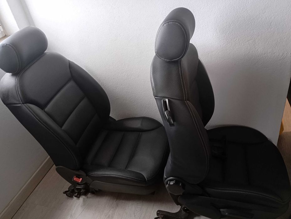 Bancos Audi a3 8 L