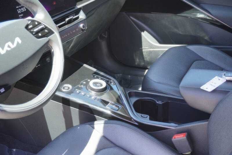 2023 Kia Niro EV Wave