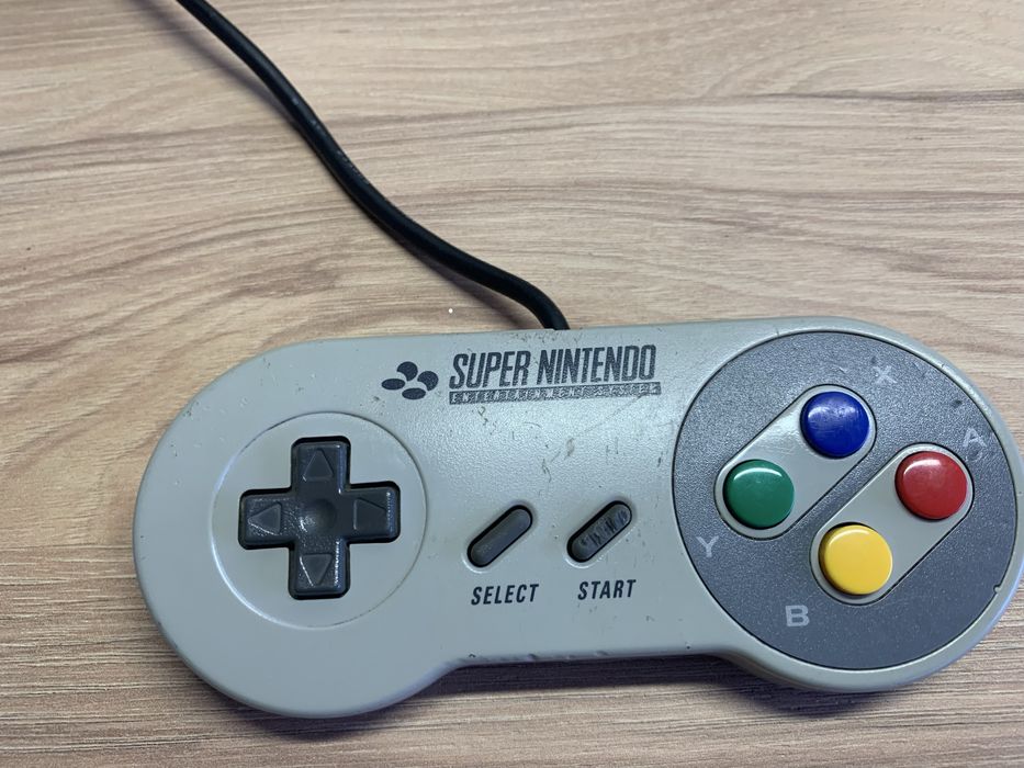 Konsola nintendo snes