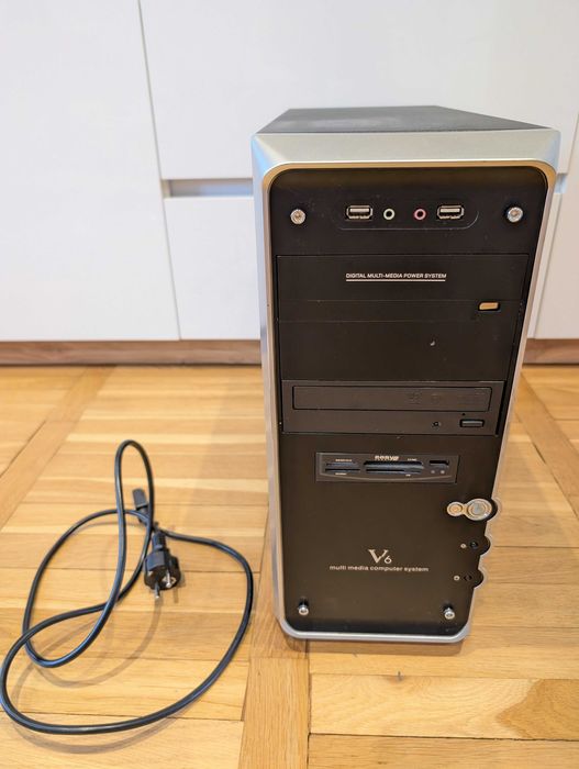 Komputer stacjonarny CPU i5-4570 GF GTX 650 Ti RAM 8GB DDR3 HDD 250GB