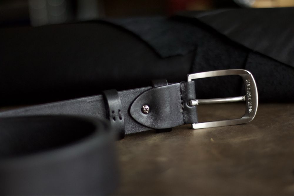 Ремінь шкіряний чоловічий ручної роботи. Подарунок. Ремень мужской