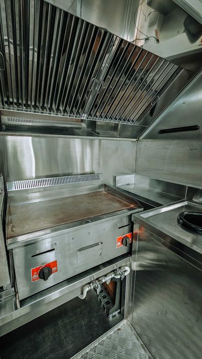 Preço reduzido para venda rápida/ Pronto a Trabalhar/ Foodtruck