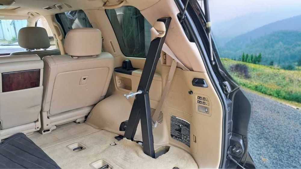 Кріплення запаски в багажник Land Cruiser 100 120 150 200 GX470 460