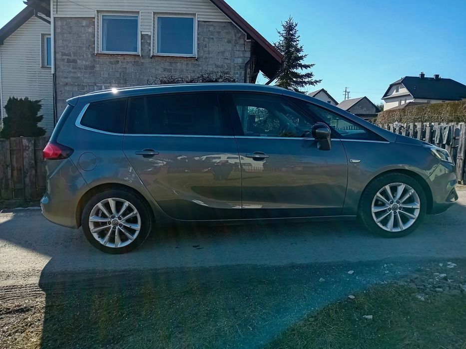 Opel Zafira