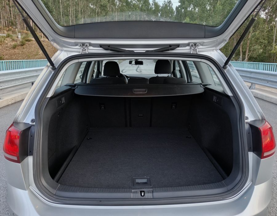 VW Golf 1.6 TDI 110cv