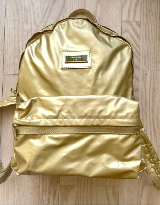 Рюкзак гламур золотой Patrizia Pepe