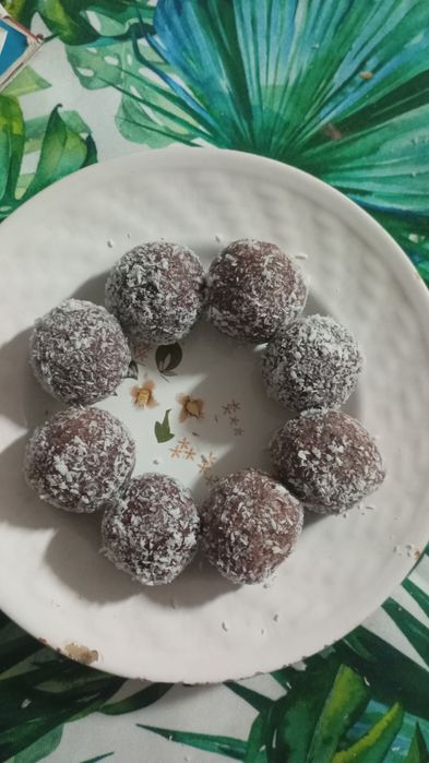 Brigadeiro de coco e chocolate