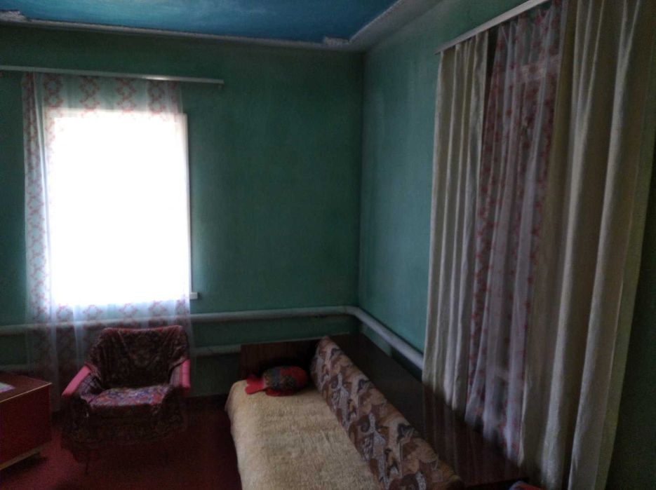 продам свой  дом  для большой семьи в центре села Лысковка