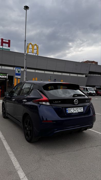 Продам Nisan Leaf 2018