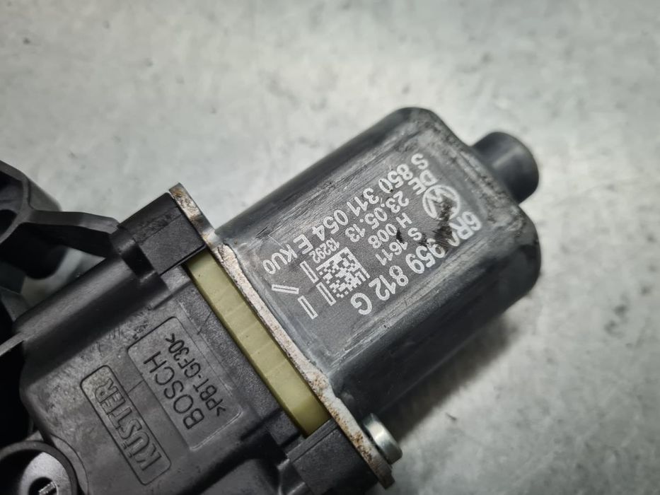 Motor vidro trás direito VOLKSWAGEN Polo (6R, 6C)