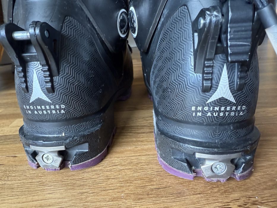 Skiturowe buty damskie 24,5 - Atomic Hawx Ultra XTD 115