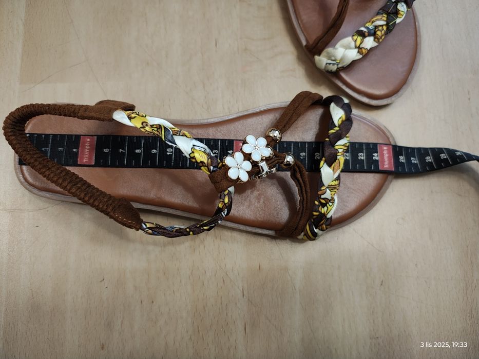 Sandały sandałki damski w stylu Boho z kwiatkami rozm. 39