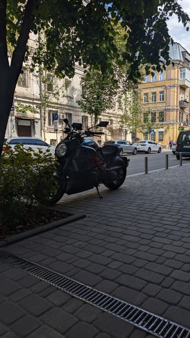 Ducati Diavel Carbon 2013
