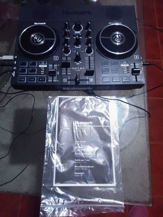 Numark  Party mix live controlador de DJ portátil
