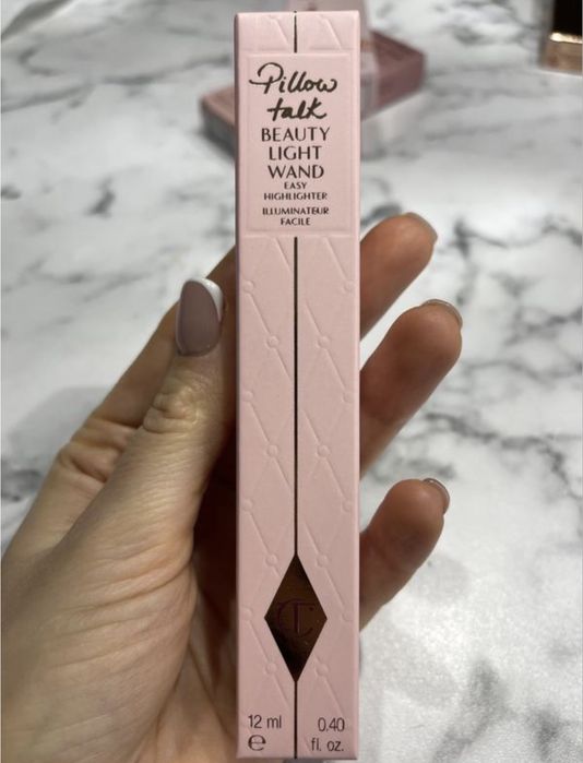Хайлайтер charlotte tilbury glow glide pillow talk