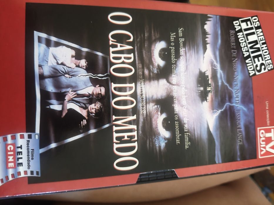Grandes Clássicos do Cinema , coleção VHS, TV Guia alguns como Titanic, ainda por abrir, Gladiador, a Praia