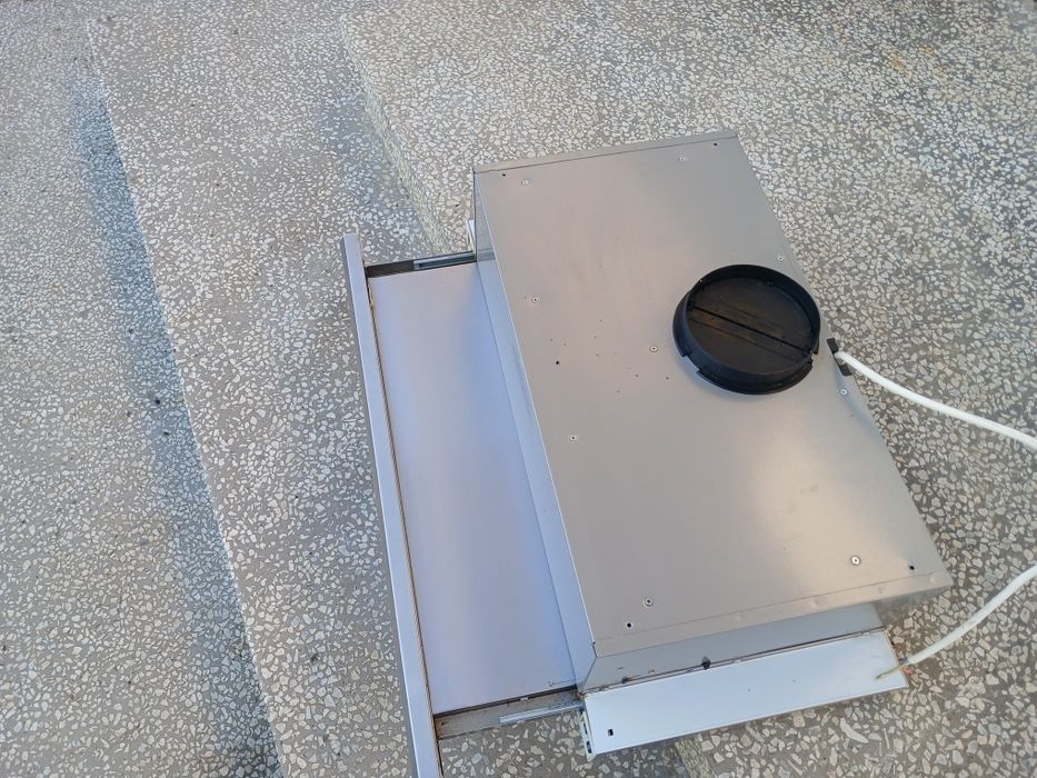 Кухонна витяжка Fabiano